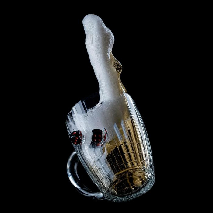 Кружка  Кружка "Непробиваемая", игральные кости, для пива,микс  500 мл