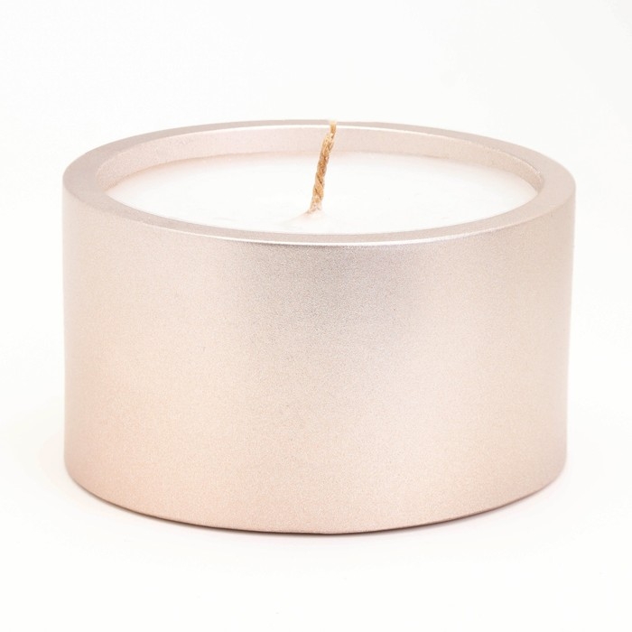 Свеча «Цилиндр» в подсвечнике из гипса, 11,5х11,5х6,5 см, шампань Свеча «Цилиндр» в подсвечнике из гипса, 11,5х11,5х6,5 см, шампань