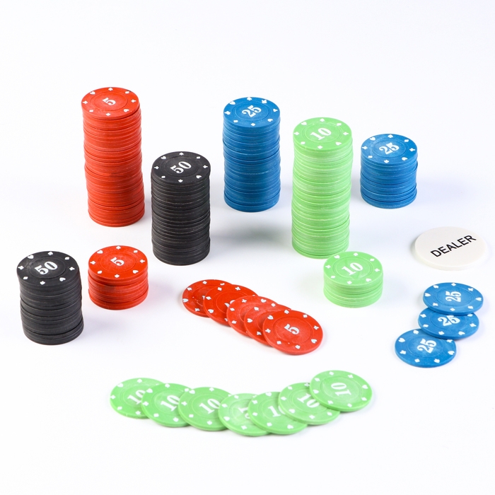 Набор фишек 200 шт, с номиналом, d-4 см, 29 х 18 см Набор фишек 200 шт, с номиналом, d-4 см, 29 х 18 см