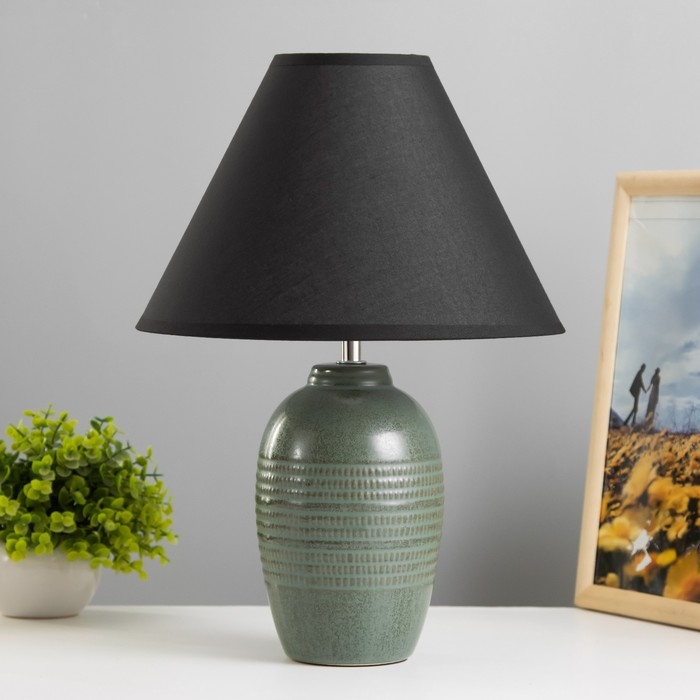 Настольная лампа Настольная лампа "Ноеми" Е14 40Вт серый 27,5х27,5х39 см RISALUX