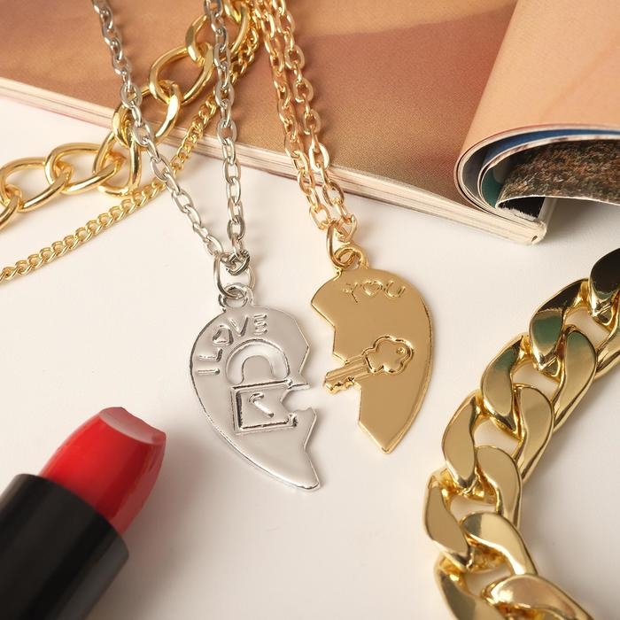 Кулоны «Неразлучники», половинки сердец, ключ и замок, цвет серебристо-золотой, 45см