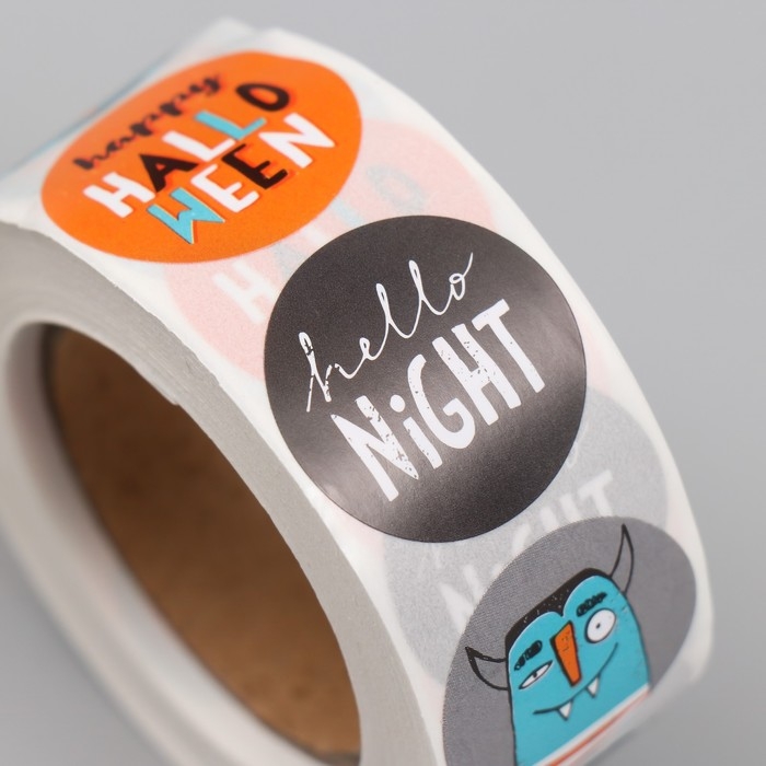 Наклейка бумага Наклейка бумага "Хэллоуин. Страшилки" d=2,5 см 500 шт в рулоне