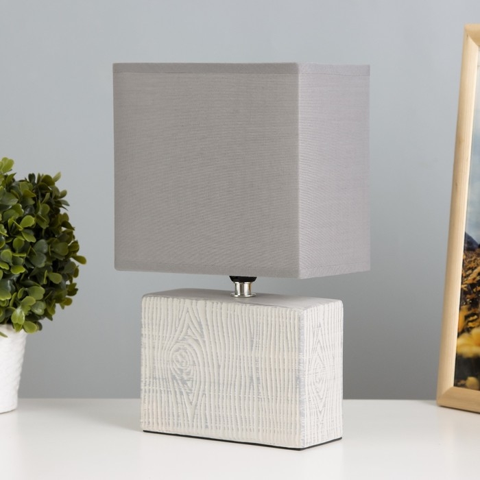 Настольная лампа Настольная лампа "Дивея" Е14 40Вт серый 10х17х29 см RISALUX