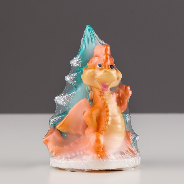 Свеча фигурная  Свеча фигурная "Дракон у ёлки. Символ года 2024", 6х4,5х9 см