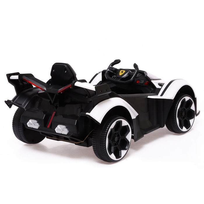 Электромобиль «Купе», 2 мотора, цвет белый Электромобиль «Купе», 2 мотора, цвет белый