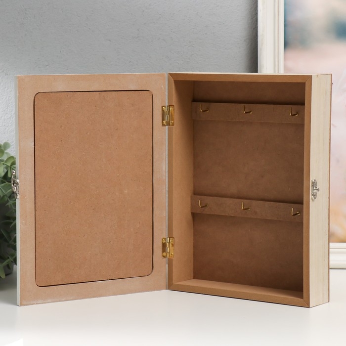 Ключница дерево 6 крючков Ключница дерево 6 крючков "Ключи" 26х20,3х5,5 см