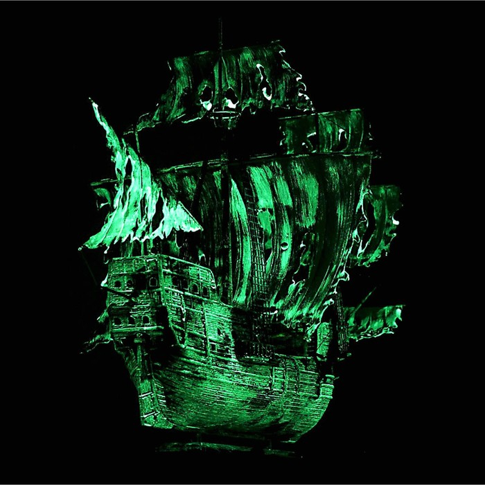 Сборная модель-корабль «Летучий Голландец» Звезда, 1/100, (9042) Сборная модель-корабль «Летучий Голландец» Звезда, 1/100, (9042)