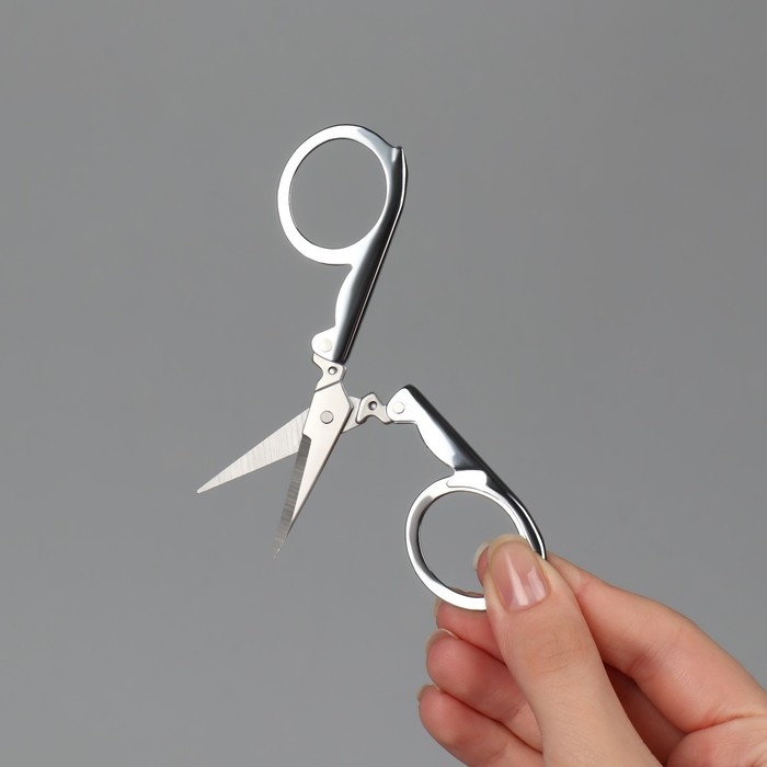 Ножницы маникюрные, прямые, складные, 9 см, цвет серебристый Ножницы маникюрные, прямые, складные, 9 см, цвет серебристый