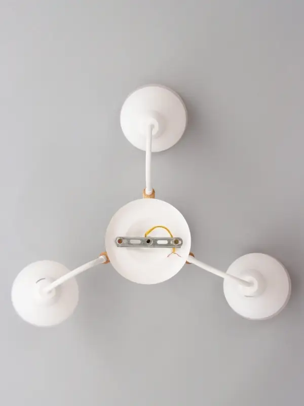 Люстра потолочная BayerLux &laquo;Нельсен&raquo;, Е27, 3&times;40 Вт, 57&times;57&times;25 см, белая