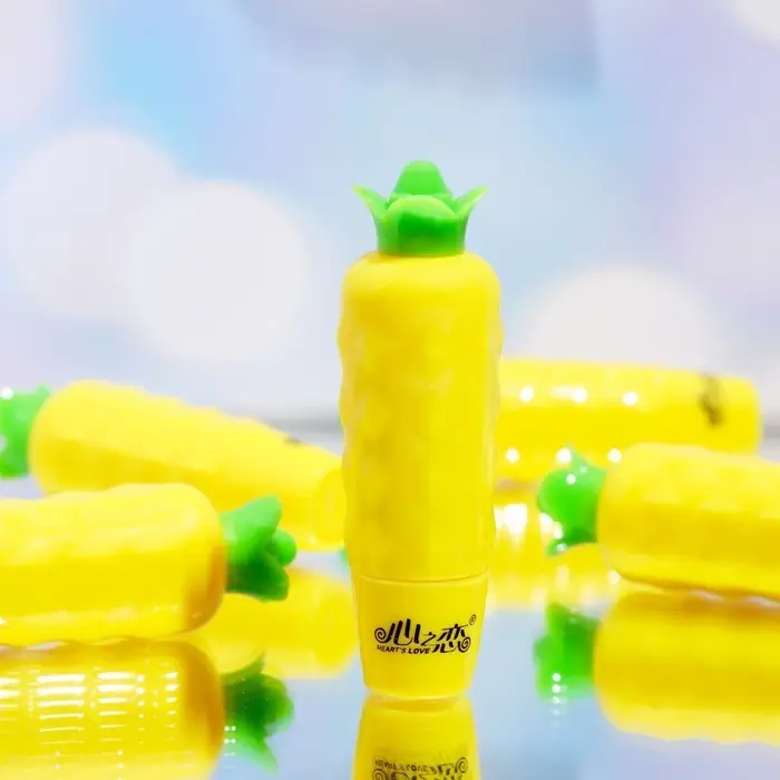 Бальзам для губ Бальзам для губ "Ананасик"