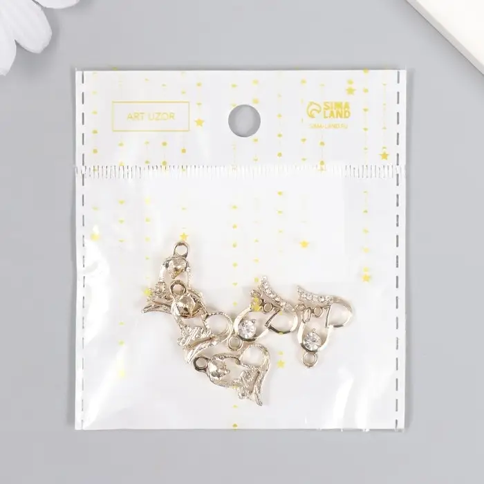 Металлический элемент, декоративная подвеска «Арт Узор. Сердце LOVE», стразы, 2×1.3 см