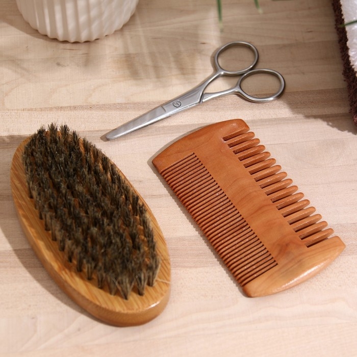 Мужской профессиональный набор для бороды и усов Мужской профессиональный набор для бороды и усов