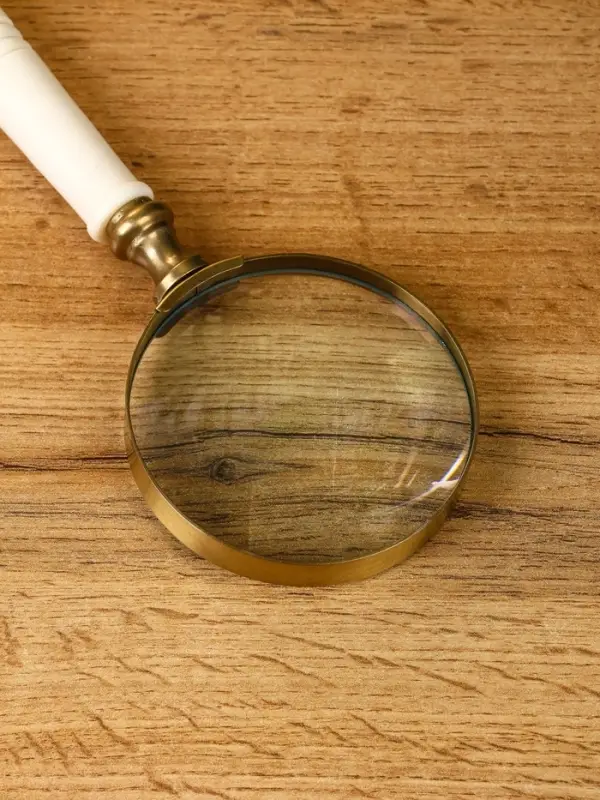 Лупа «Мориарти», 7×7×24 см, латунь, смола Лупа «Мориарти», 7×7×24 см, латунь, смола