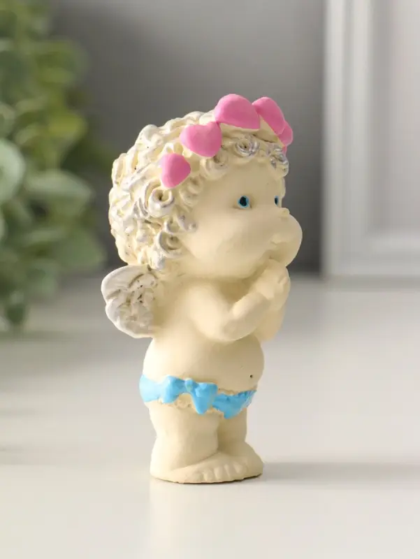 Фигура "Ангелочек молится" 9.5х5хх4.5 см