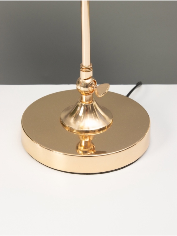 Настольная лампа Настольная лампа "Стиль" 7Вт LED 3000-6000К 15х29,5х41см