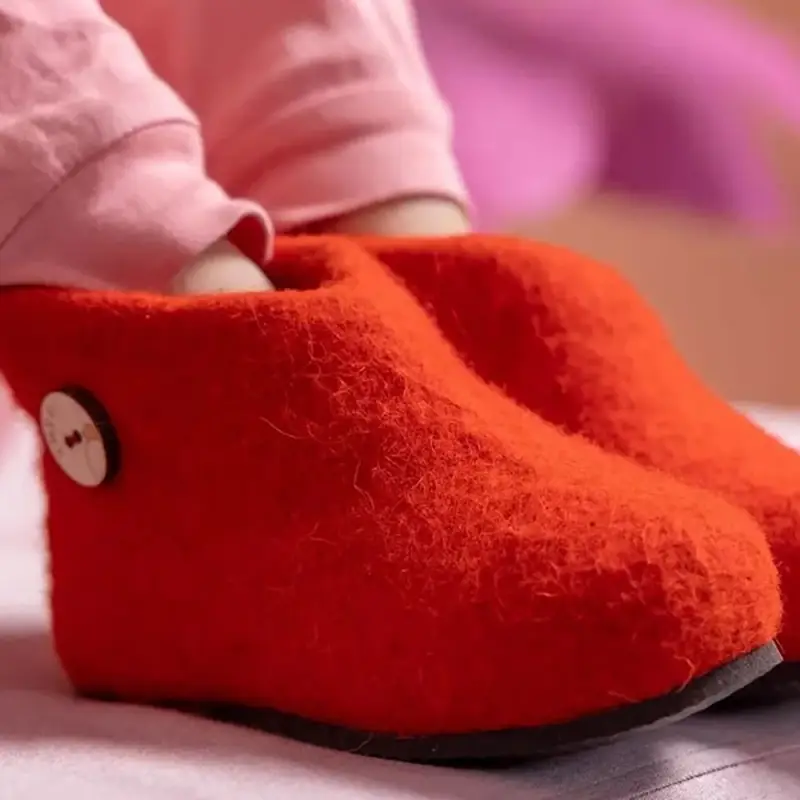 Домашние валенки Wild, красные, размер 41