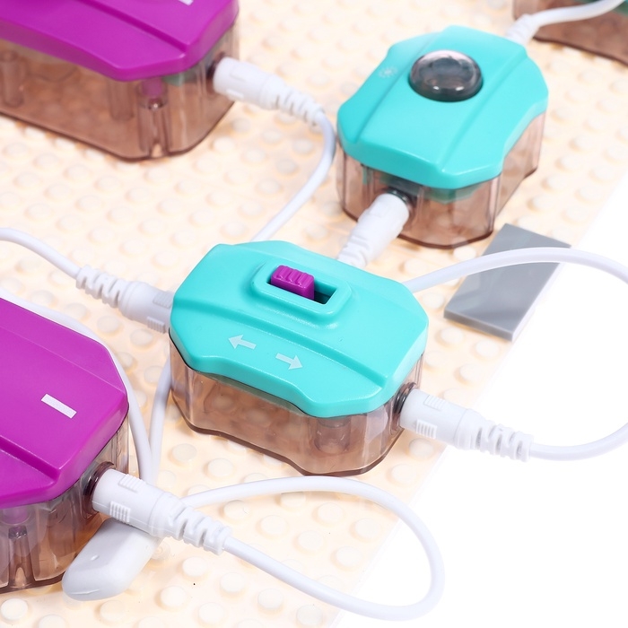 Электронный конструктор, 25 деталей, 48 схем Электронный конструктор, 25 деталей, 48 схем