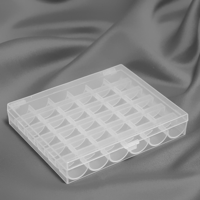 Органайзер для ниток, на 36 шпулек, 14,5 × 12 × 2,5 см, цвет прозрачный Органайзер для ниток, на 36 шпулек, 14,5 × 12 × 2,5 см, цвет прозрачный