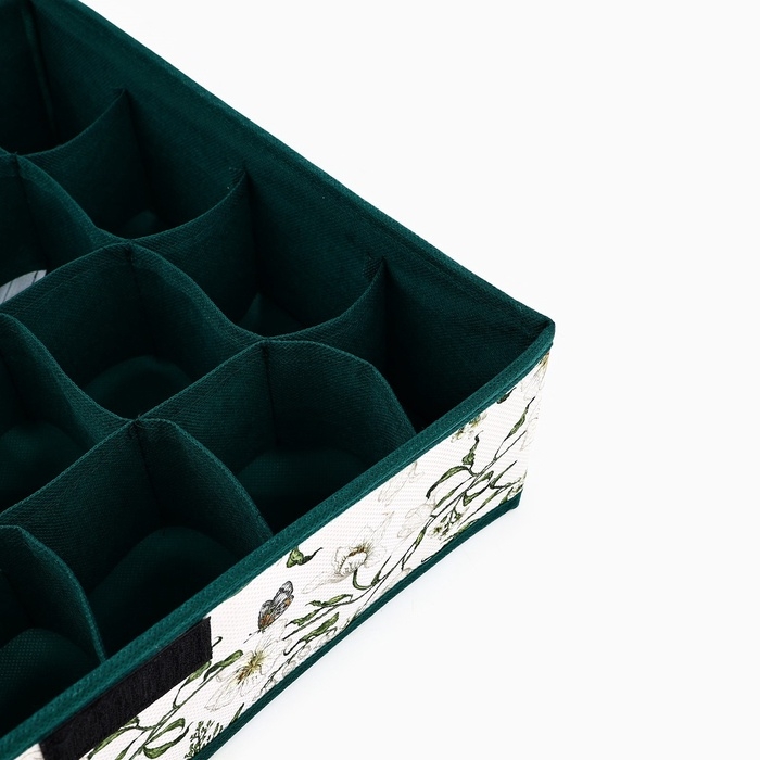 Органайзер для хранения 24 ячейки с крышкой Органайзер для хранения 24 ячейки с крышкой "Уют", 34 х 28 х 10 см