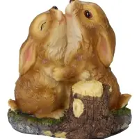 Садовая фигура из полистоуна &laquo;Зайцы на пеньке&raquo; 20&times;15&times;20 см