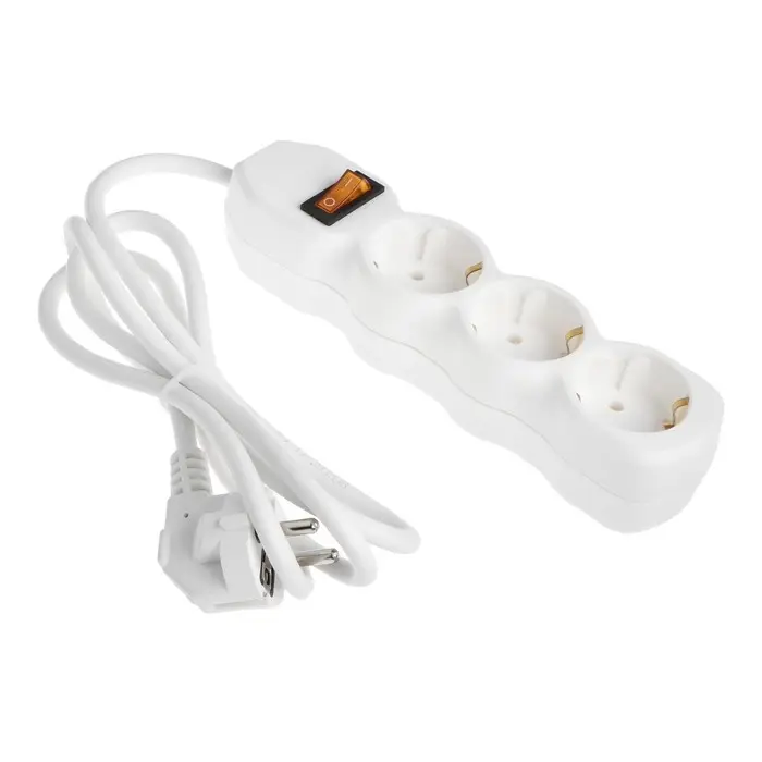 Удлинитель сетевой Luazon Lighting ECO, 3 розетки, 1.5 м, 16 А, 3500 Вт, заземление, выключатель, белый