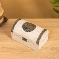 Сундучок "Солнце ацтеков" 19х12х11 см, манговое дерево, белый антик Сундучок "Солнце ацтеков" 19х12х11 см, манговое дерево, белый антик