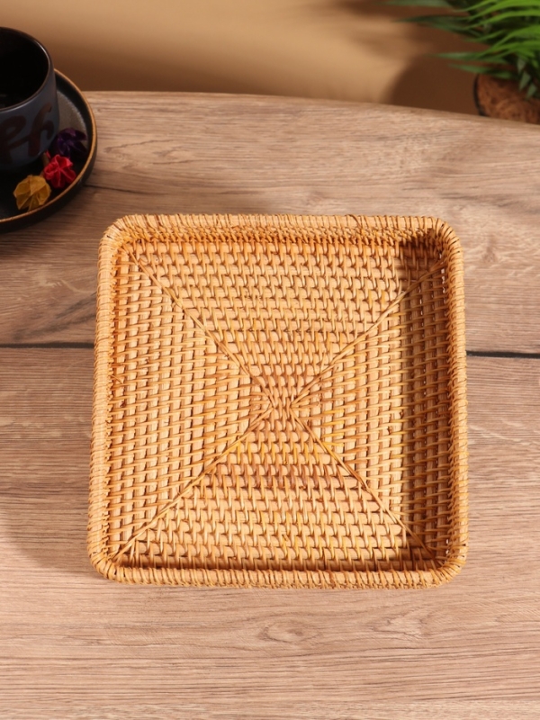 Поднос, 21х21х4 см, ротанг Поднос, 21х21х4 см, ротанг