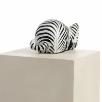 Фигура &laquo;Зебра Тася подглядывает&raquo;, 17&times;15&times;6 см, дерево