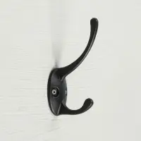 Крючок мебельный ТУНДРА TKD002 LIGHT, двухрожковый, черный, 4 шт.