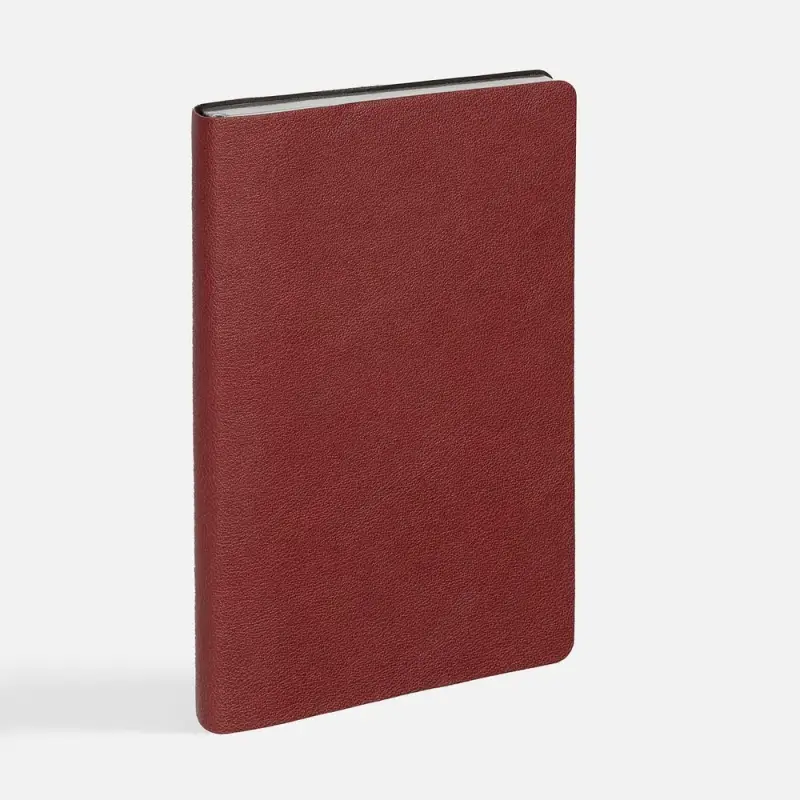 Ежедневник Petrus, недатированный, красный Ежедневник Petrus, недатированный, красный