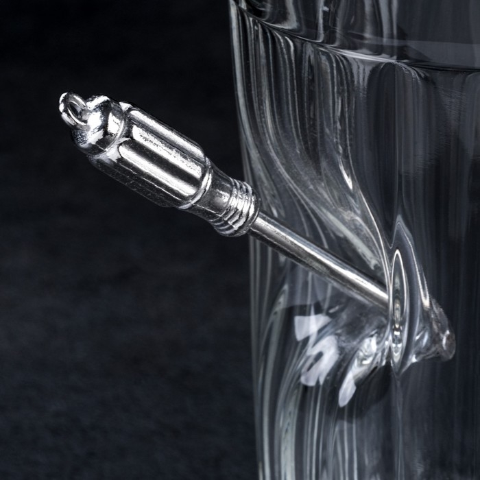 Стакан Стакан "Непробиваемый. Отвертка", граненый, 250 мл