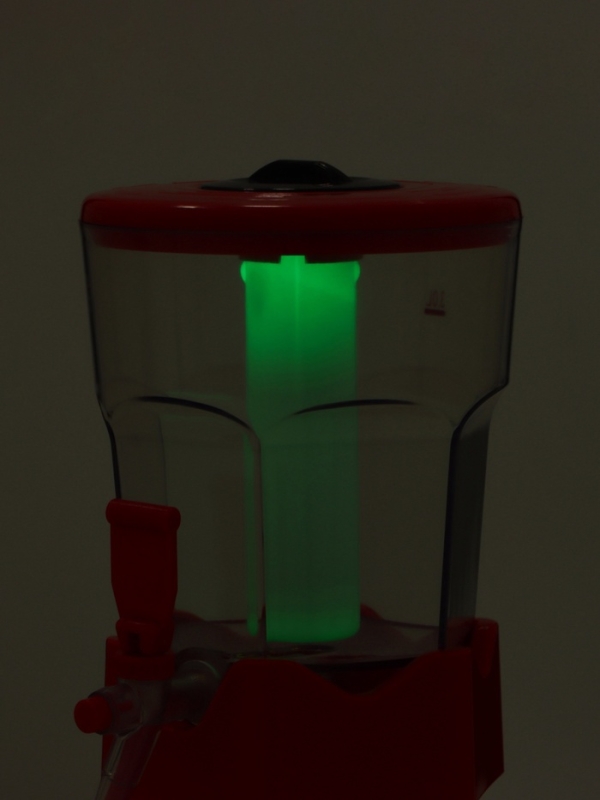 Башня пивная Tavimo, 3 л, ёмкость для льда, подсветка, пластик, красный Башня пивная Tavimo, 3 л, ёмкость для льда, подсветка, пластик, красный