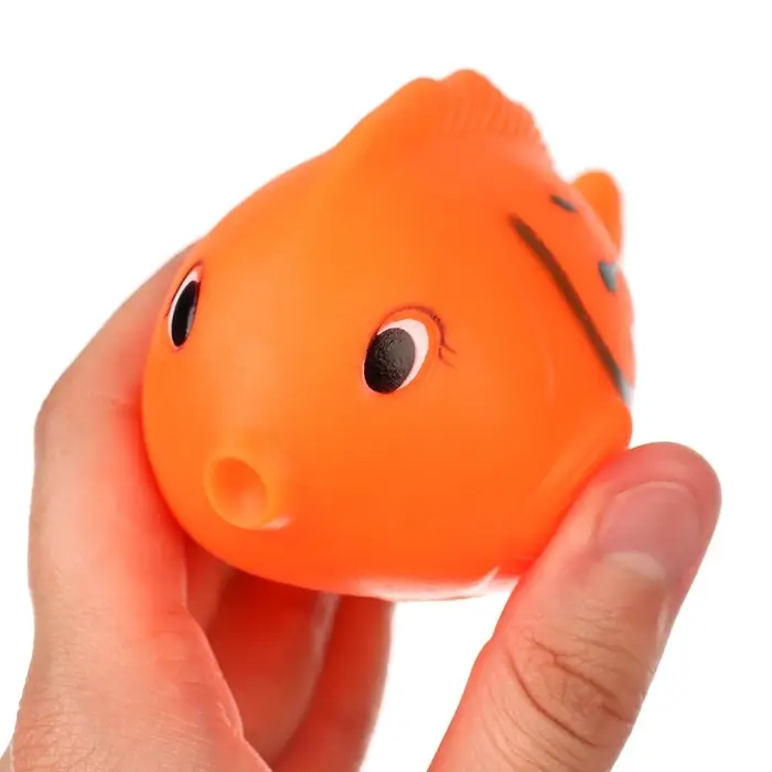 Резиновая игрушка для ванны Крошка Я &laquo;Чудо-рыбка&raquo;, 9 см, с пищалкой, МИКС