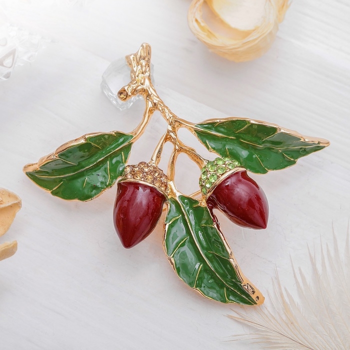 Брошь «Жёлуди», цвет коричнево-зелёный в золоте Брошь «Жёлуди», цвет коричнево-зелёный в золоте