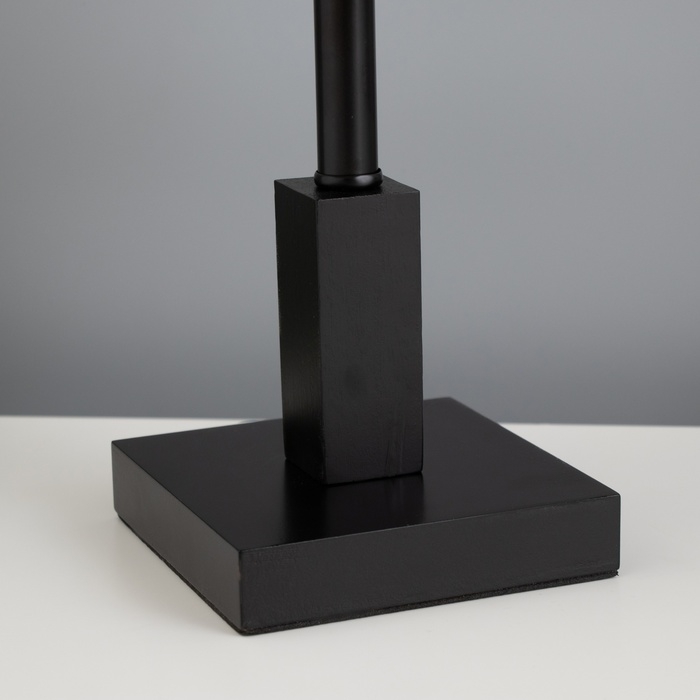 Лампа настольная Лампа настольная "Колд" 1х40Вт Е27 черный 16х16х34см