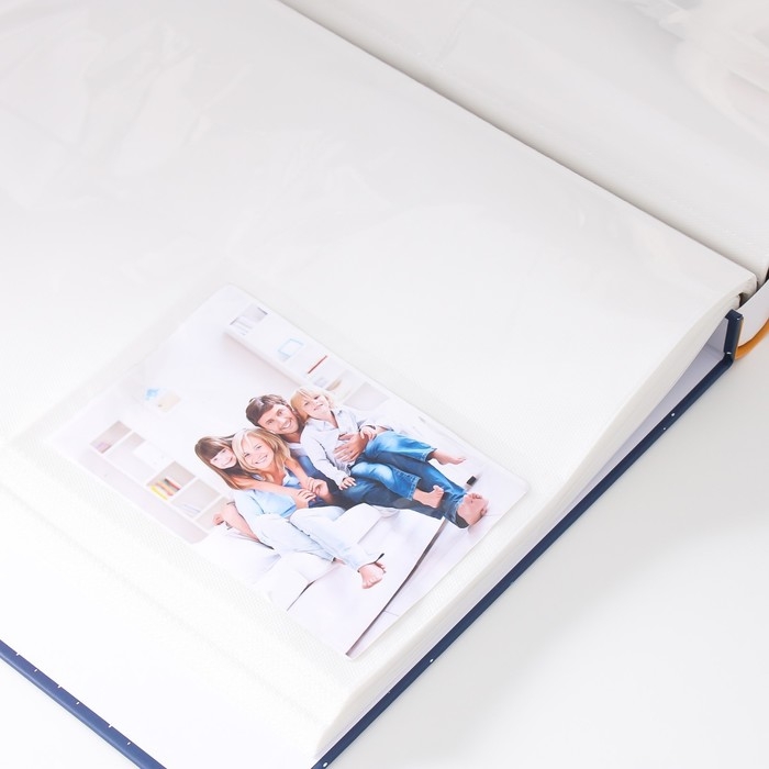 Фотоальбом на 400 фото 10х15 см "Космонавт" в коробке 35х28,5х5 см