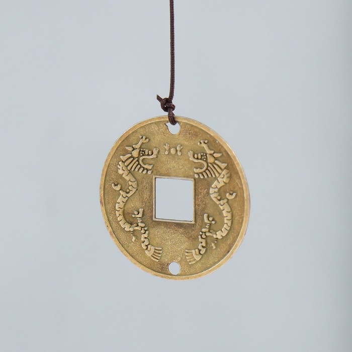 Музыка ветра металл Музыка ветра металл "Дракон и монета" 3 колокольчика 30 см