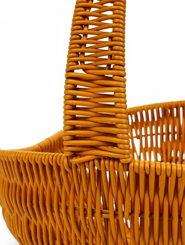 Корзина пластик 34 х 26 х 14 см, ручка 20 см металл карскас коричневый Корзина пластик 34 х 26 х 14 см, ручка 20 см металл карскас коричневый