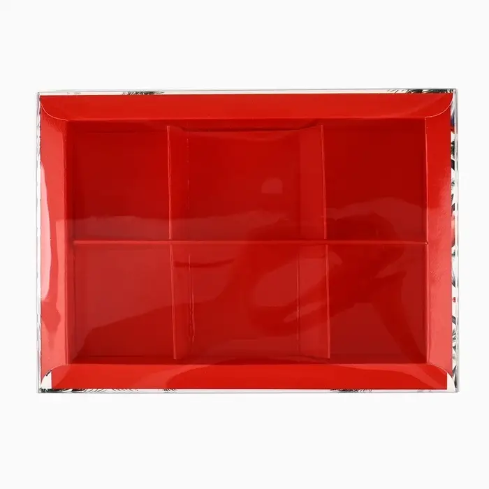 Коробка под 6 конфет новогодняя с ячейками &laquo;Снегири&raquo;, 10&times;14.5&times;3 см