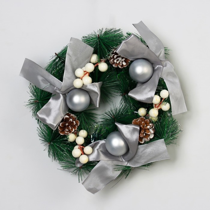 Венок новогодний d-24 см  Венок новогодний d-24 см "Фестиваль блеска" бантики шары
