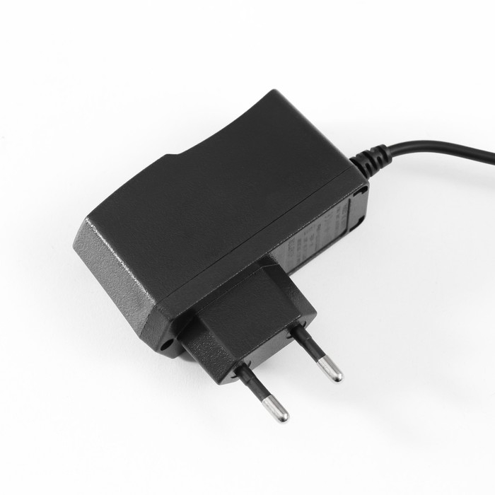 Левитирующий сувенир свет  Левитирующий сувенир свет "Инь-ян в круге" чёрный шар d=14 см 26х14х26 см