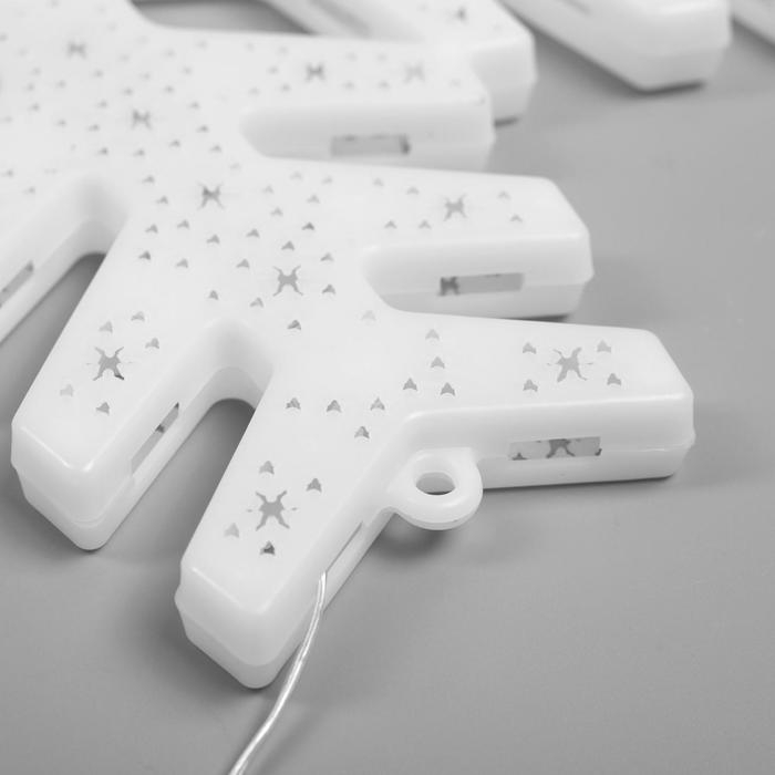 Светодиодная фигура «Снежинка» 40 см, пластик, 220 В, свечение мульти (RG/RB) Светодиодная фигура «Снежинка» 40 см, пластик, 220 В, свечение мульти (RG/RB)