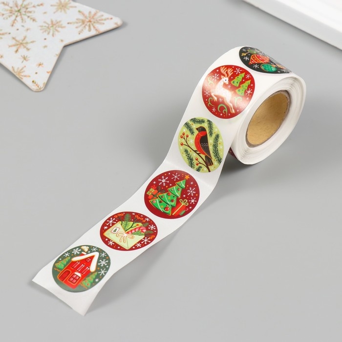 Наклейка бумага Наклейка бумага "Новый год" d=2,5 см 252 шт в рулоне