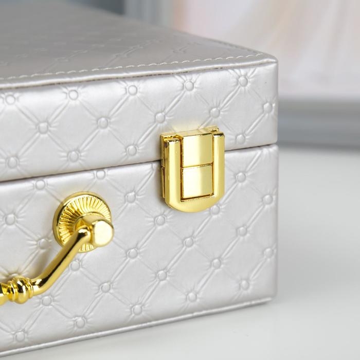 Шкатулка кожзам для украшений  Шкатулка кожзам для украшений "Стёганная" серебро 8,5х23,5х19 см