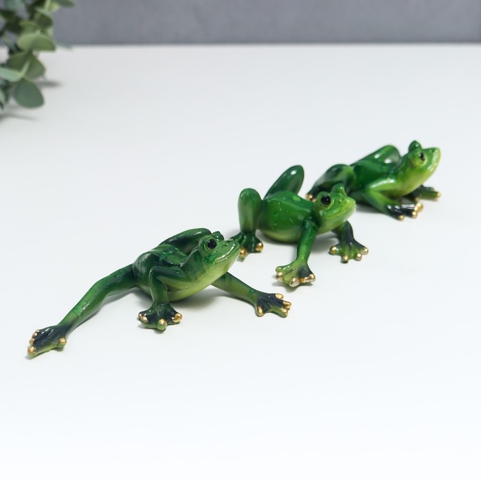 Сувенир полистоун лак Сувенир полистоун лак "Лягуха - слежка" МИКС 4х10х9 см