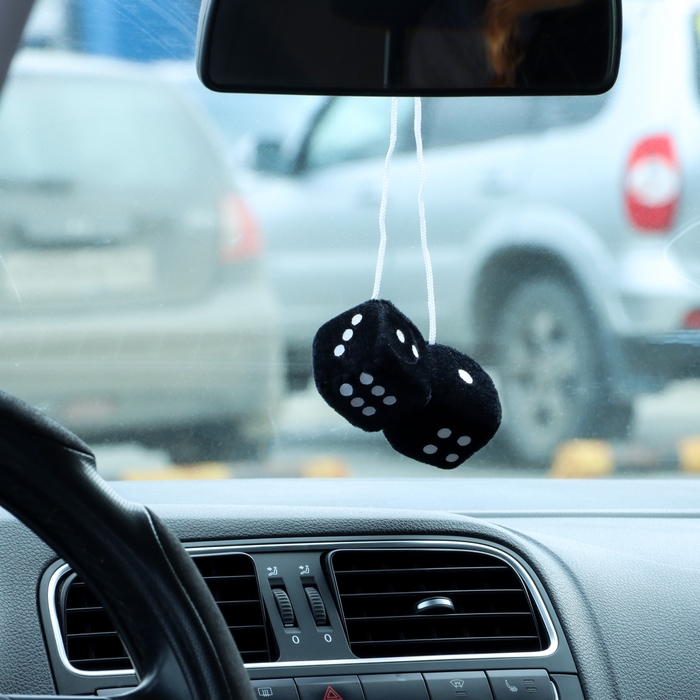 Ароматизатор подвесной, Кубики, зеленое яблоко Ароматизатор подвесной, Кубики, зеленое яблоко