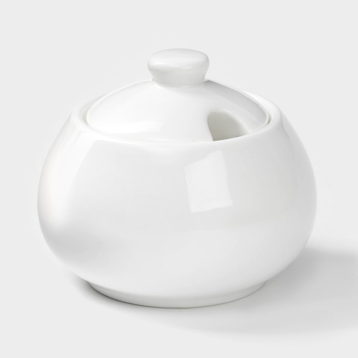 Сахарница фарфоровая с крышкой Wilmax, 210 мл, цвет белый Сахарница фарфоровая с крышкой Wilmax, 210 мл, цвет белый