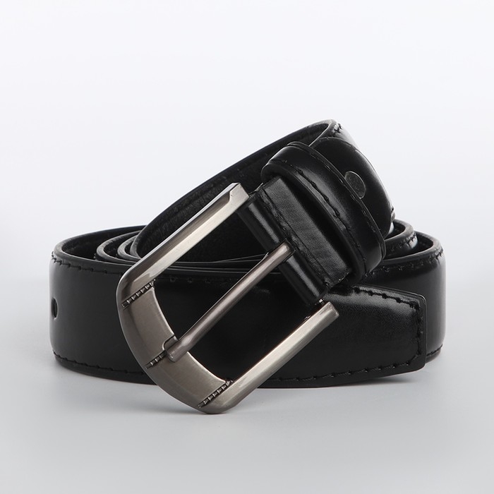 Ремень мужской, ширина 3.5 см, люверсы, винт, пряжка металл, цвет чёрный Ремень мужской, ширина 3.5 см, люверсы, винт, пряжка металл, цвет чёрный