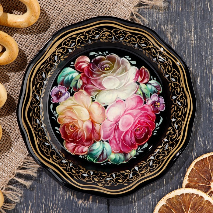 Поднос с жостовской росписью, D=17 см Поднос с жостовской росписью, D=17 см