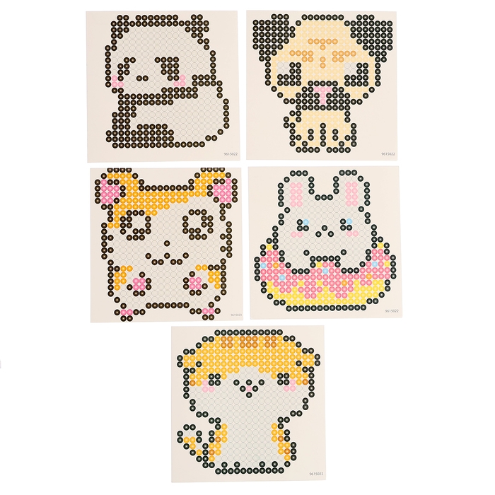 Аквамозаика в контейнере, 2500 шариков, 10 трафаретов, 2 основы Аквамозаика в контейнере, 2500 шариков, 10 трафаретов, 2 основы